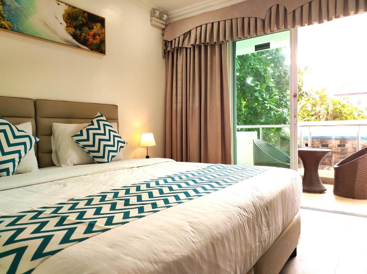 Grand Blue Beach Hotel Manoc-Manoc Eksteriør billede