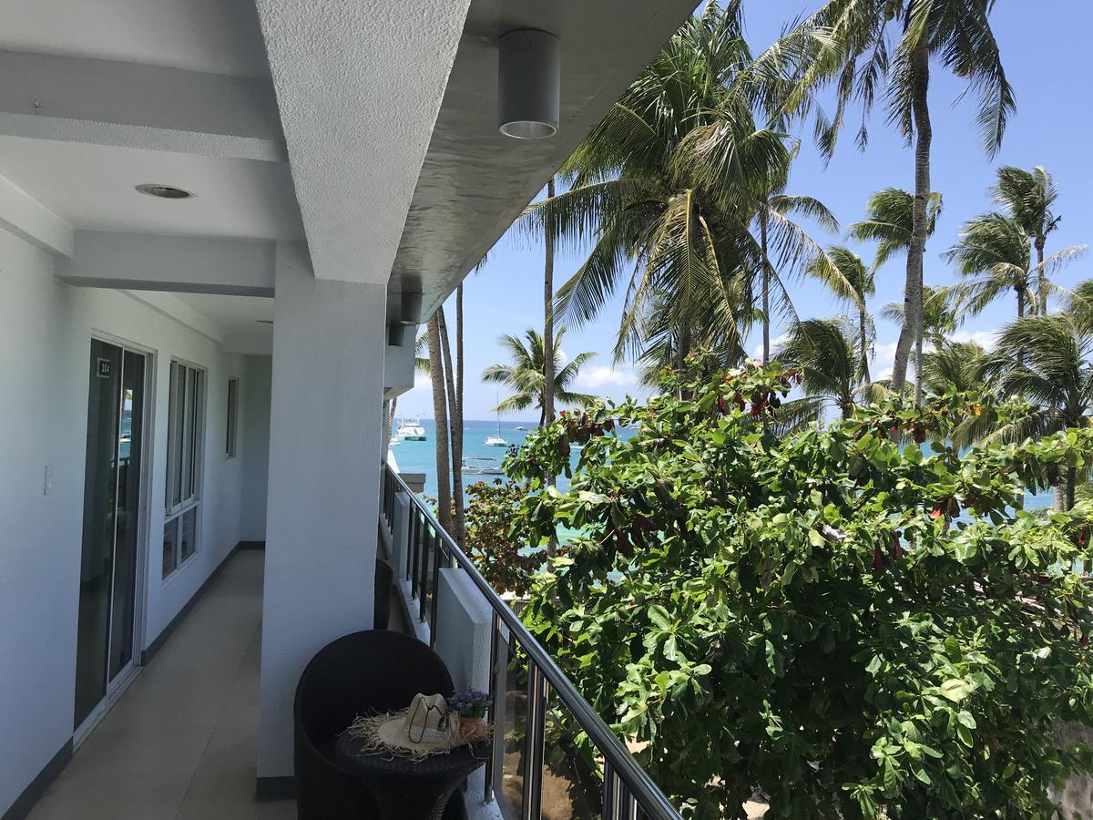 Grand Blue Beach Hotel Manoc-Manoc Eksteriør billede